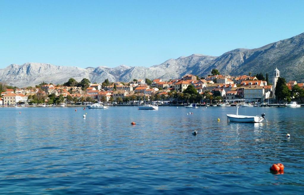 Nice Apartment & Room In Cavtat Exterior photo